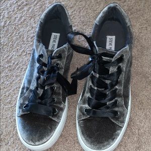 Steve Madden sneakers